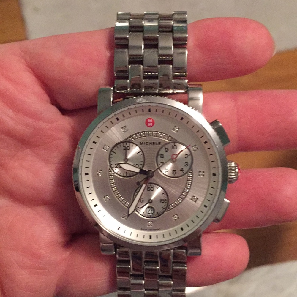 Watch - Picture 3 of 4